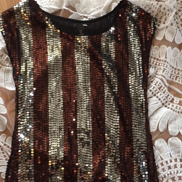 A beautiful Sequin Dress๐๐๐ - Picture 1 of 3